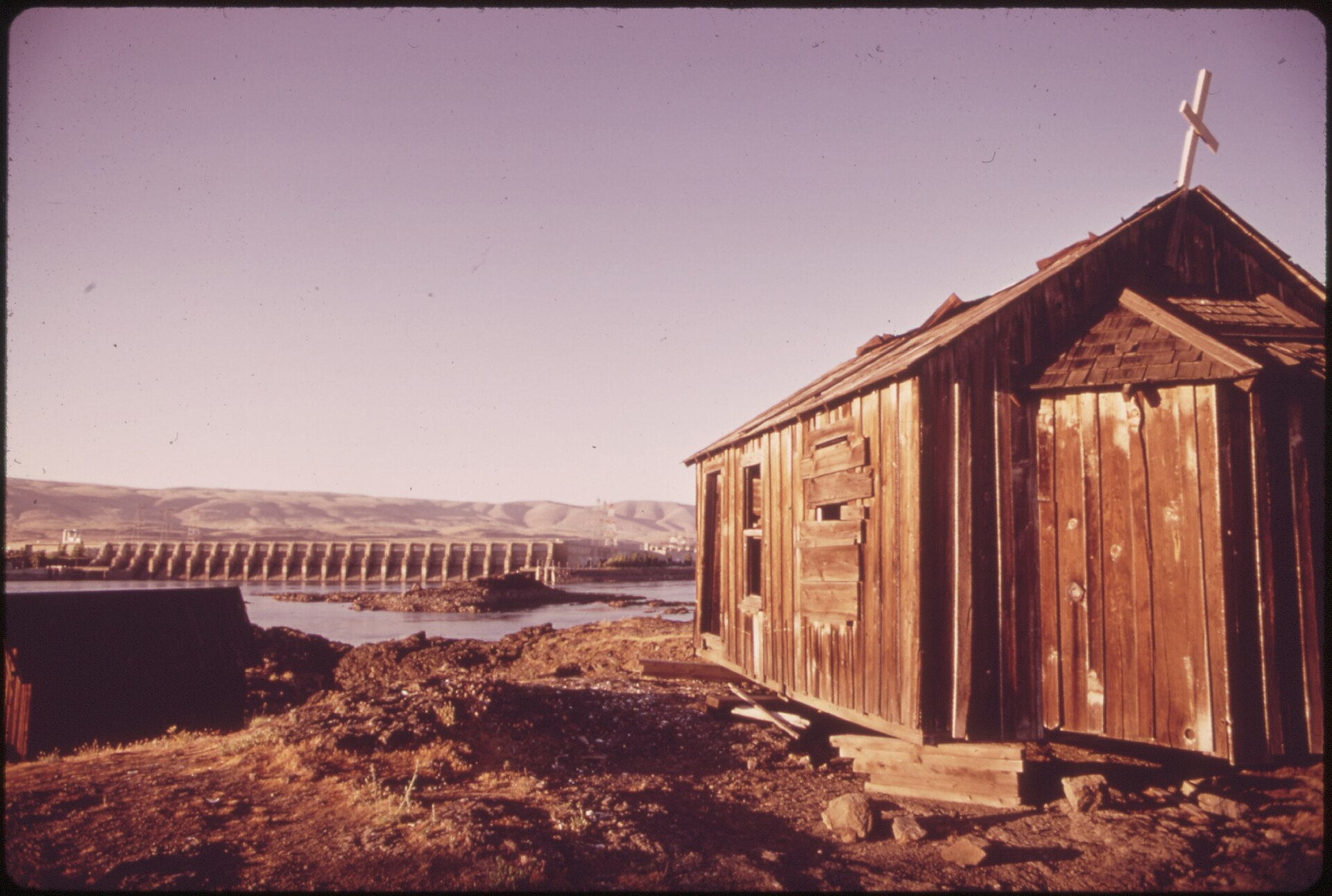 Photo of Lone Pine Indian Village, The Dalles, Oregon, USA