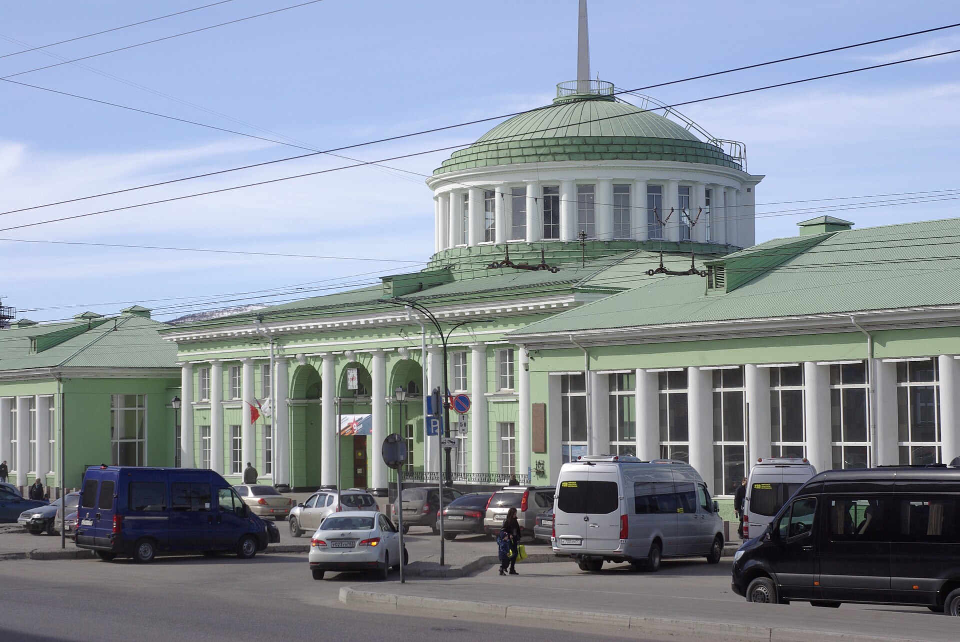 Photo of Murmansk Railway Station, Murmansk, Russia